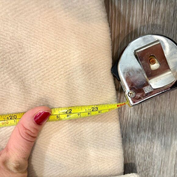 Banana Republic Women Pea Coat Creamy Wool Blend Toggle Loop Closures sz S - Picture 13 of 15